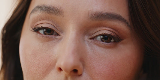 Makeup That Works With Mature Skin: 5 Small Shifts That Make a Big Difference