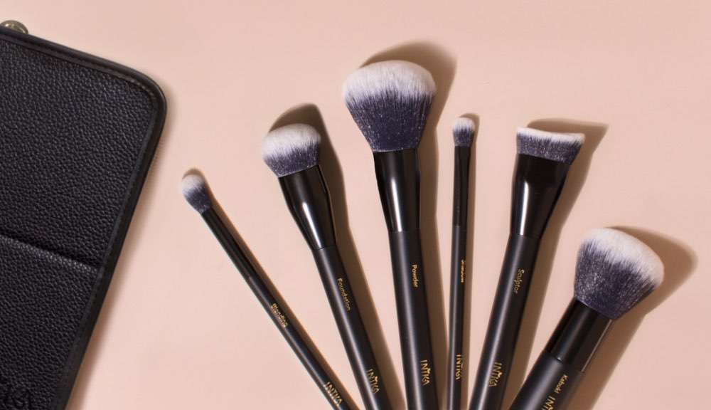 How to Use the Most Common Makeup Brushes | INIKA Organic UK | 01